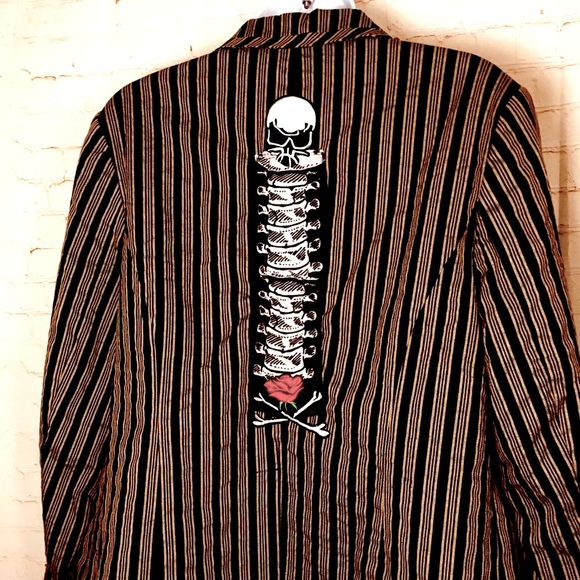 ☠️ Sarcastic Spine Pinstripe Blazer ☠️ - Picture 14 of 16